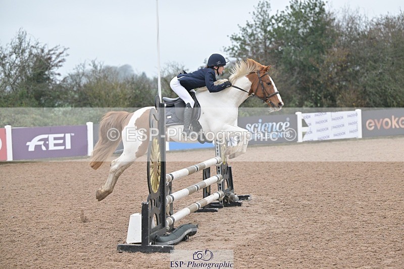 251116-104514-01160 - Cls 4 Pony British Novice and 80cm Open