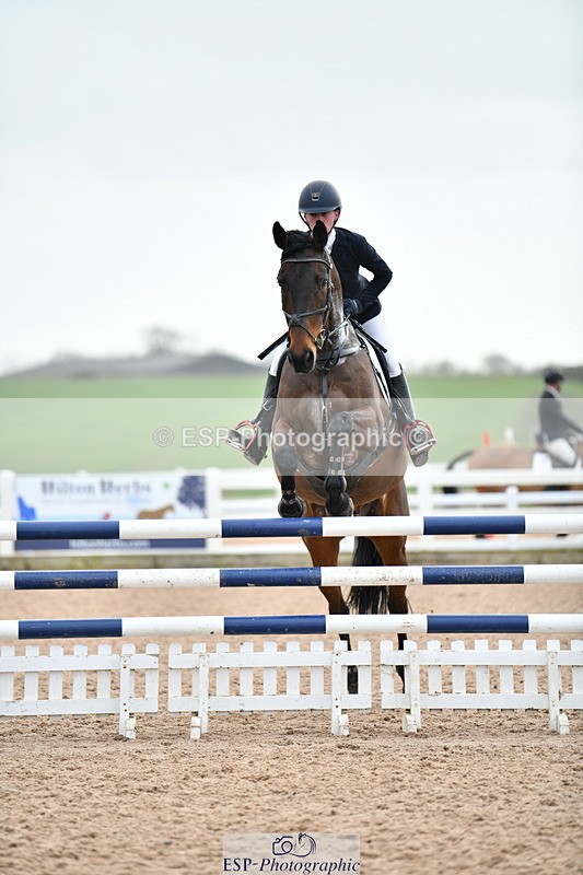 240124A-122635-00451 - Cls 3 Newcomers & 1.10m Open