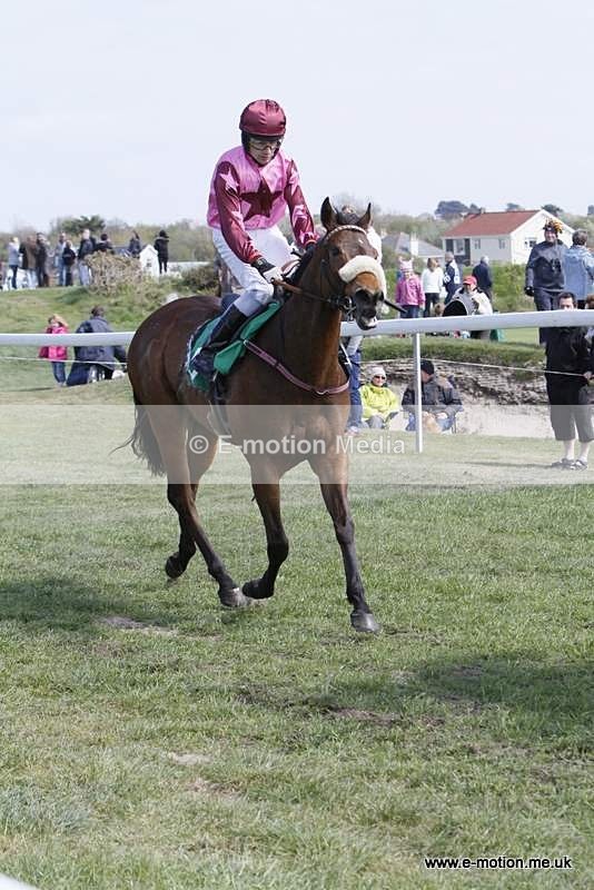  GRD 030510 72 - Guernsey Race Day 03/05/10