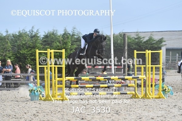 JAC_3530 - CLASS 3 Senior British Novice/ 90cm Open