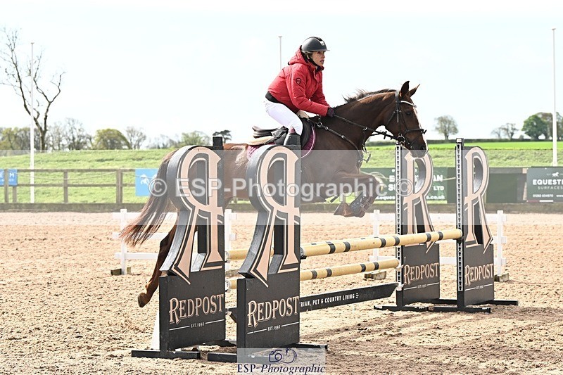 250416-100343-00196 - Cls 1 British Novice and 90cm