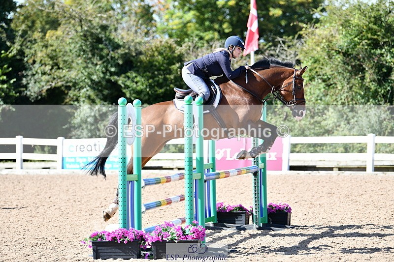 240913A-113055-03713 - Cls 21 Snr Discovery and 1m Open