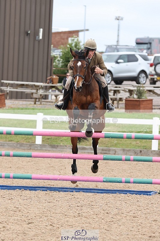 250625-124850-00759 - Cls 4 Newcomers and 1.10m Open