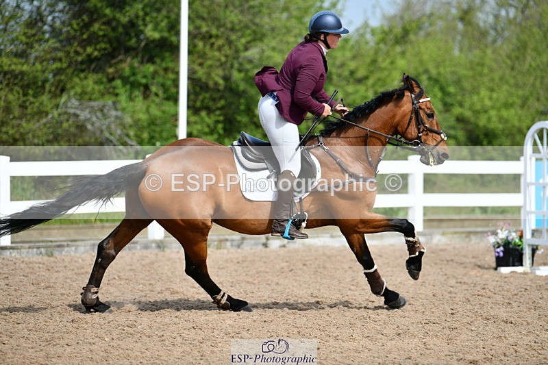 240511A-101652-11483 - Cls 28 95cm National Am Quali