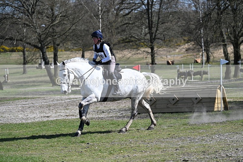 WJ7_1263 - XC Time 13:35 to 13:40