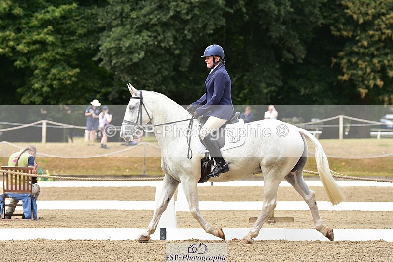 250719A-120234-05414 - 014-Debby.Appleby-Bit.Of.Bubbly