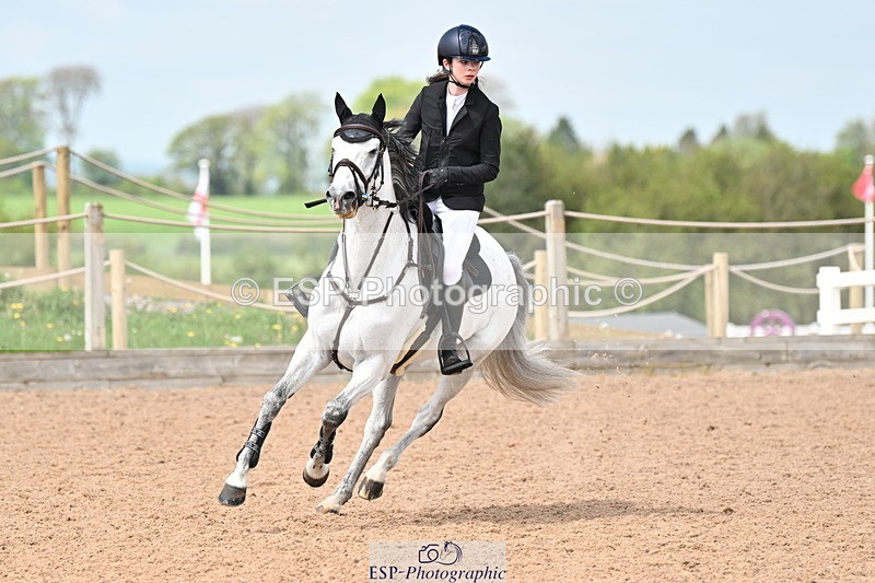 240506A-124606-08796 - Cls 5 Pony Foxhunter & 1.10m Open