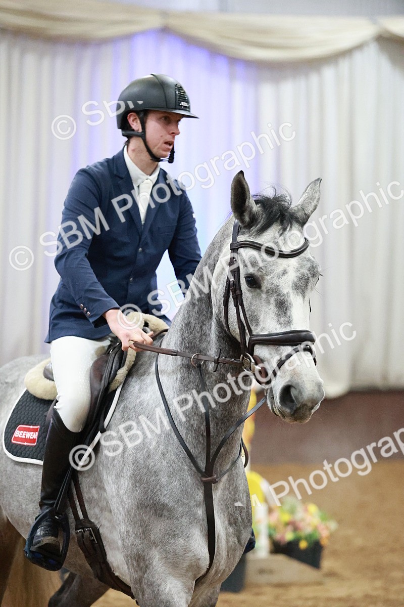 SBM_004415 - Class 17 - Senior Newcomers - 1.10m