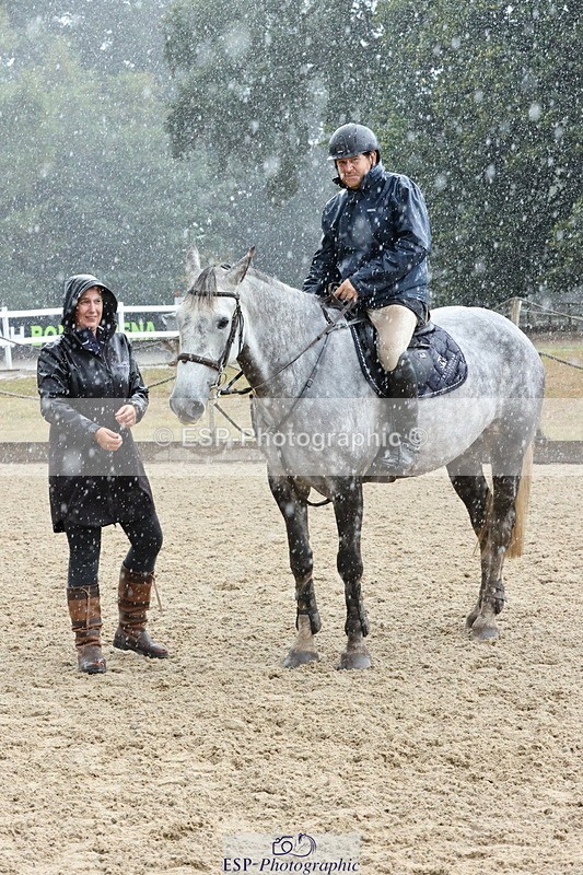 250831A-135844-10383 - Cls 42 Snr 1m Grand Prix