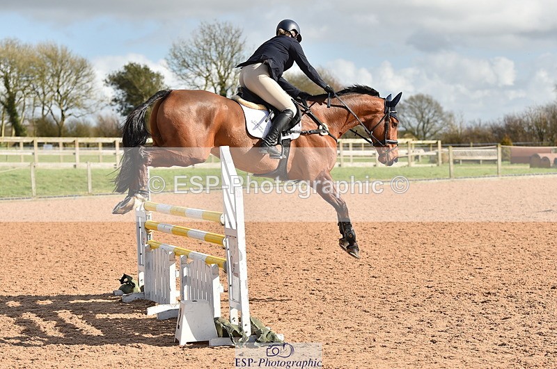 240306A-140728-01570 - Cls 4 Newcomers and 1.10m Open