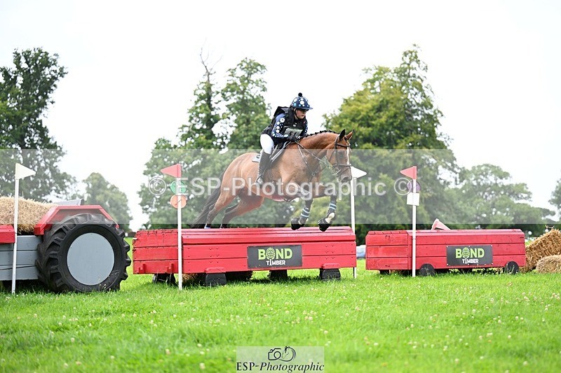 240803-102918-01044 - 051-Sophie_Goodall-MILLFIELD_ROLY_POLY