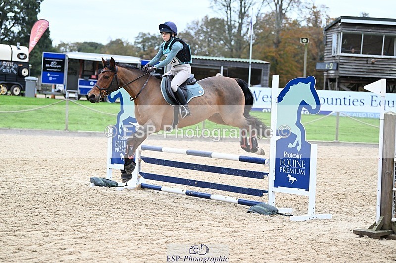 241116-121419-01294 - Cls 2 80-85cm 11.30 to End