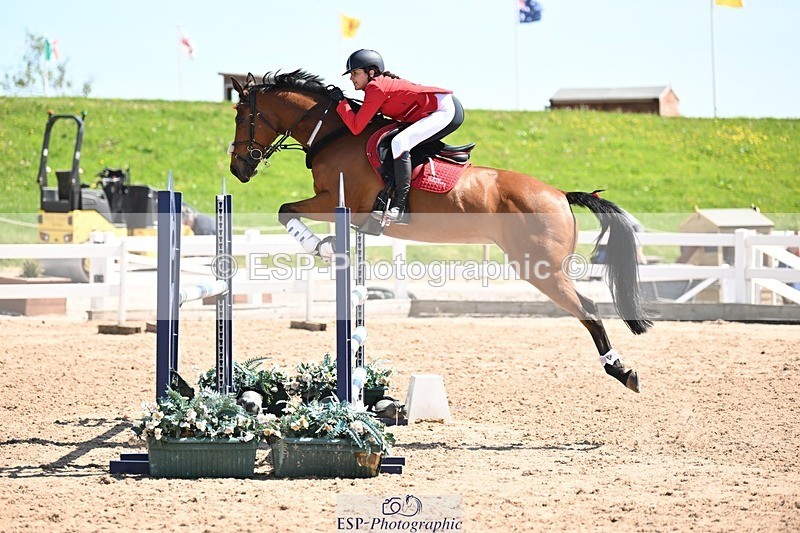 250510-142843-11755 - Cls 23 1.05m Amateur Quali