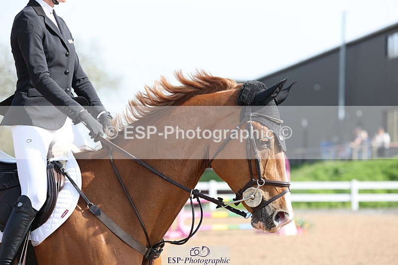 240510A-095501-05509 - Cls 14 Discovery and 1m Open