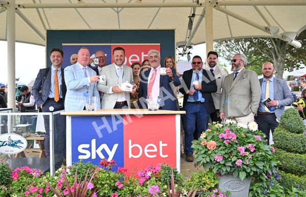 220825-034 Asgards Captain - Race 1 1.50pm Sky Bet Handicap
