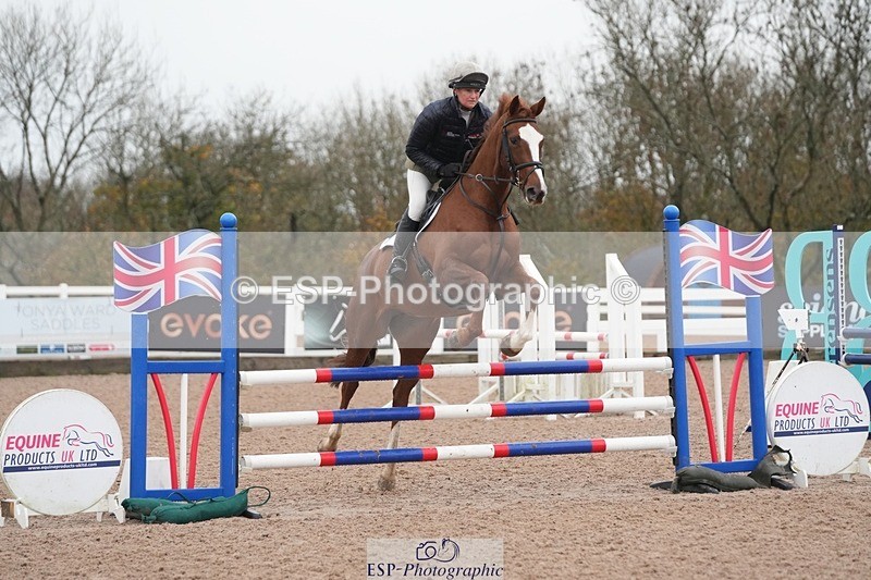 251107-094838-00117 - Cls 2 British Novice and 90cm Open