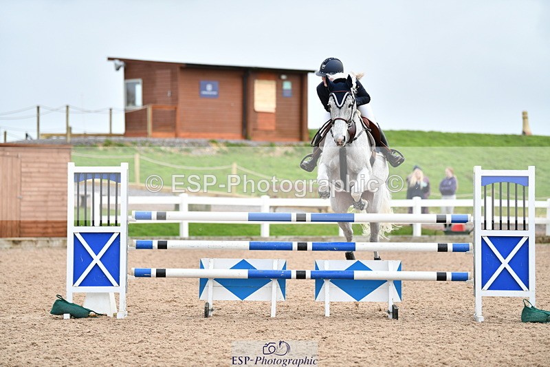 240124A-125218-00569 - Cls 3 Newcomers & 1.10m Open