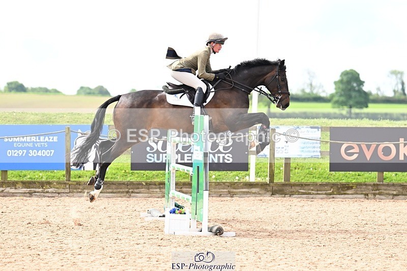 260507-103959-01579 - Cls 1 Snr Foxhunter