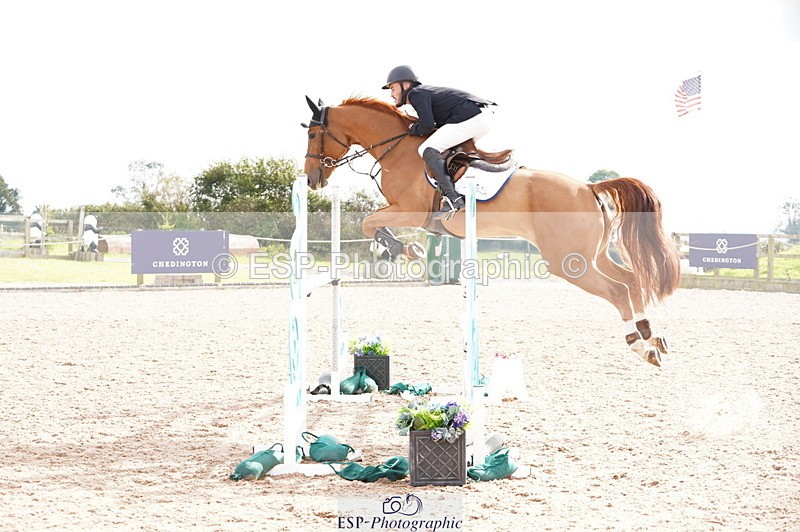 241004A-125836-00509 - Fri 03 Snr Newc & 1.10m Open