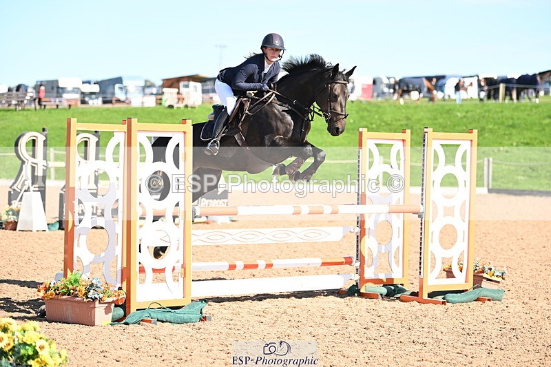 240913A-110033-03784 - Cls 14 Snr Newcomers