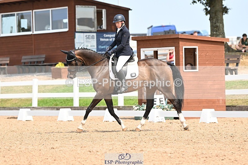 250816-133255-04847 - 079-Nicola.LomaxSimply.Bea