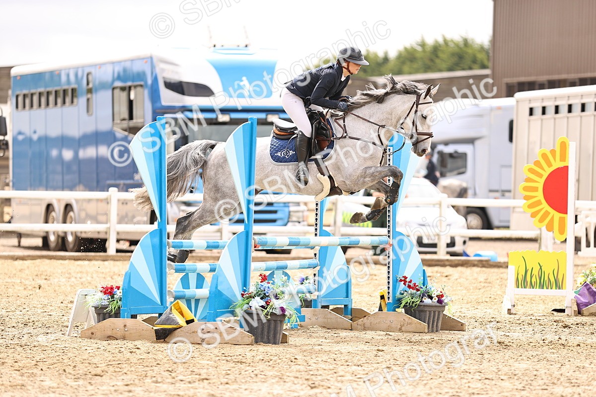 SBM_012836 - Class 13 - Senior British Novice - 90cm Open