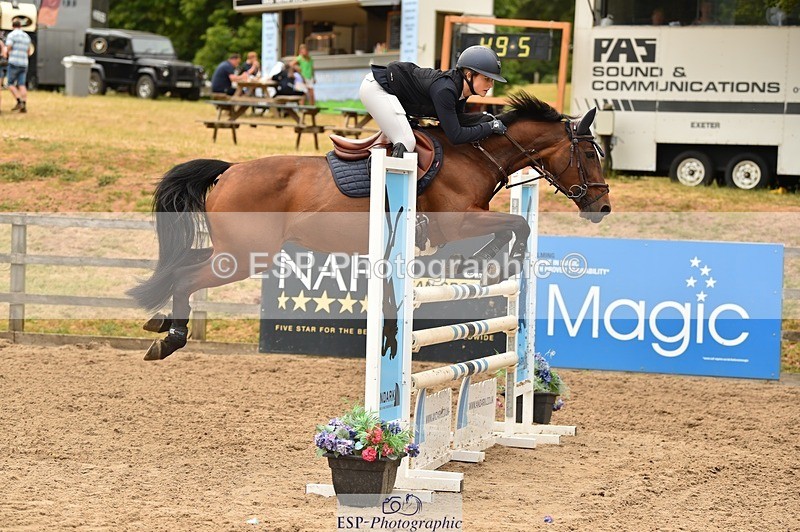 230618-141922-12895 - Cls 25 Pony Foxhunter & 1.10m Open