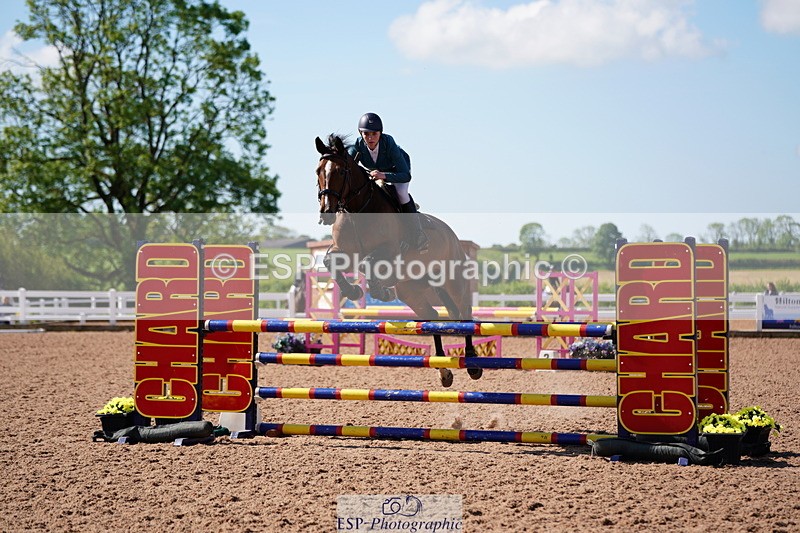 240525A-090312-04978 - Cls 13 Snr 1.05m and 1.10m