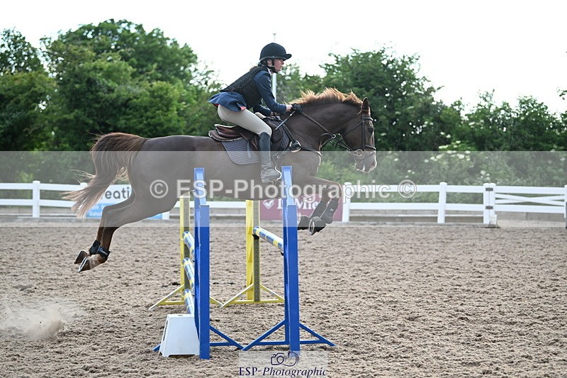 240611A-193251-01352 - 90cm