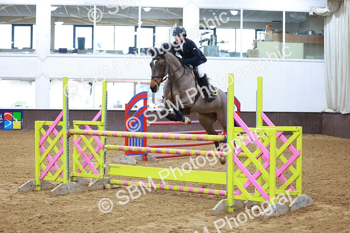 SBM_001911 - Class 4 - Senior Newcomers - 1.10m