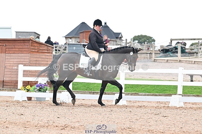 250907-134153-08558 - 013-Mairead.DolanBelperhill.Aint.She.Sweet