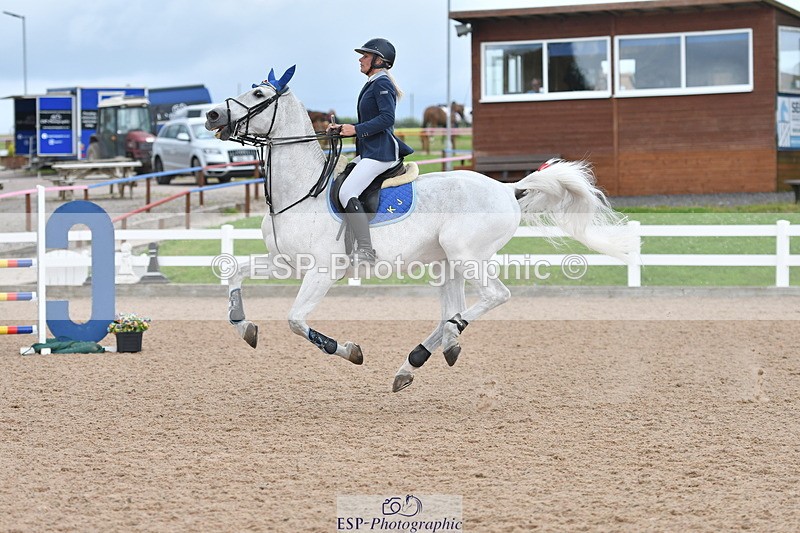 240727A-161250-06625 - Cls 24 1.05m Amateur Qualifier