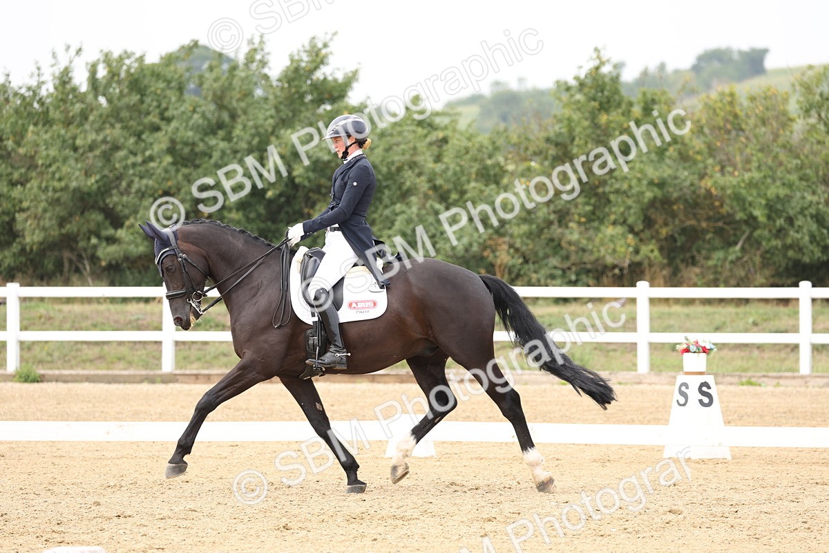 SBM_008202 - Class 10 - FEI INT I - 16.10-16.50