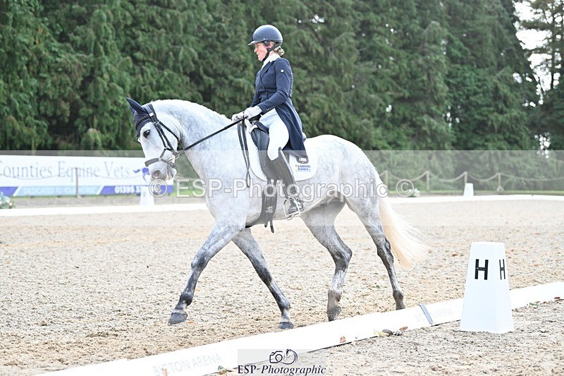 231019-125903-03252 - 120-VAN.KAUNITZ-Sara.Squires-DR