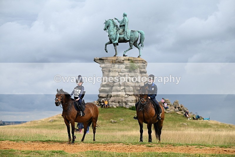 DSC_4683 - Time at Statue 11:10 to 11:42