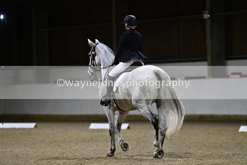 WJ5_8927 - Class 5 Novice Test 3