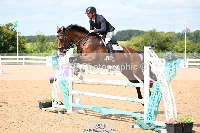 240802A-112437-04212 - Cls 22 A&B Discovery & 1.00m Open