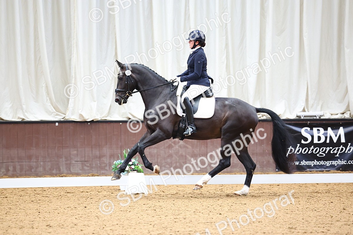 SBM_005364 - Class 5 - Novice 6 - 9.30-10.33