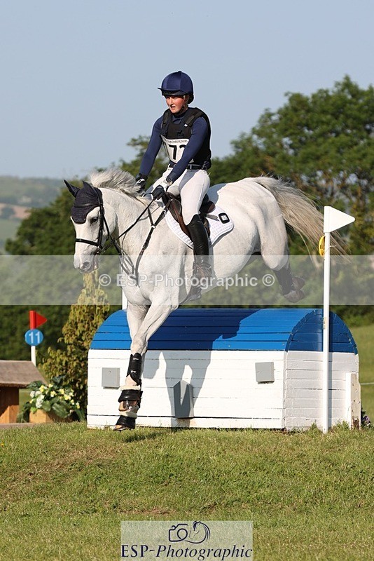 230527-181101-14590 - 172-VELOUMANI_TESS_LY-Aliene_Ruyter-XC