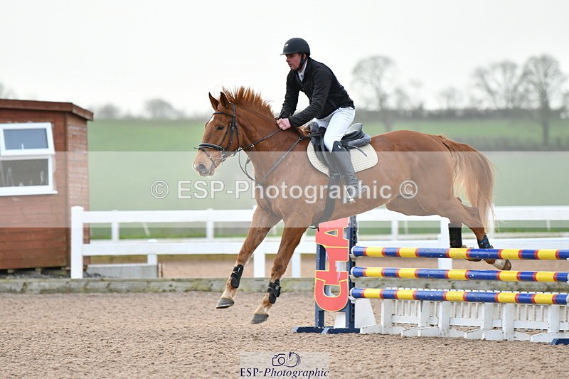 240124A-100237-00008 - Cls 1 British Novice & 90cm Open