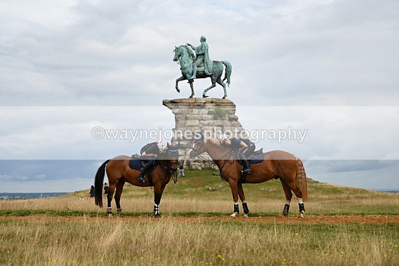 DSC_6089 - Time at Statue 12:17 to 12:44