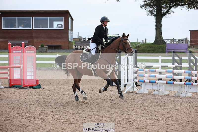 241101A-083551-00311 - FRI Cls 2 British Novice and 90cm Open