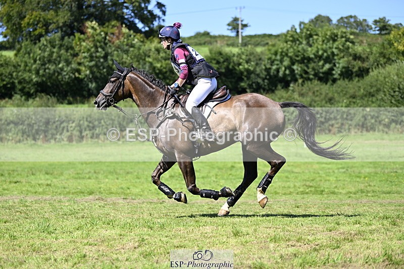 240811A-143535-04617 - 213-