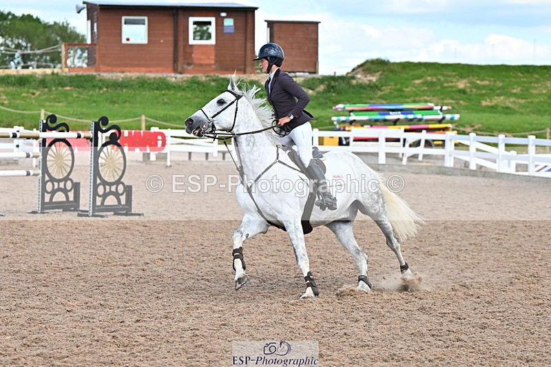240619A-165154-01297 - Cls 6 National 1.30m and 1.40m