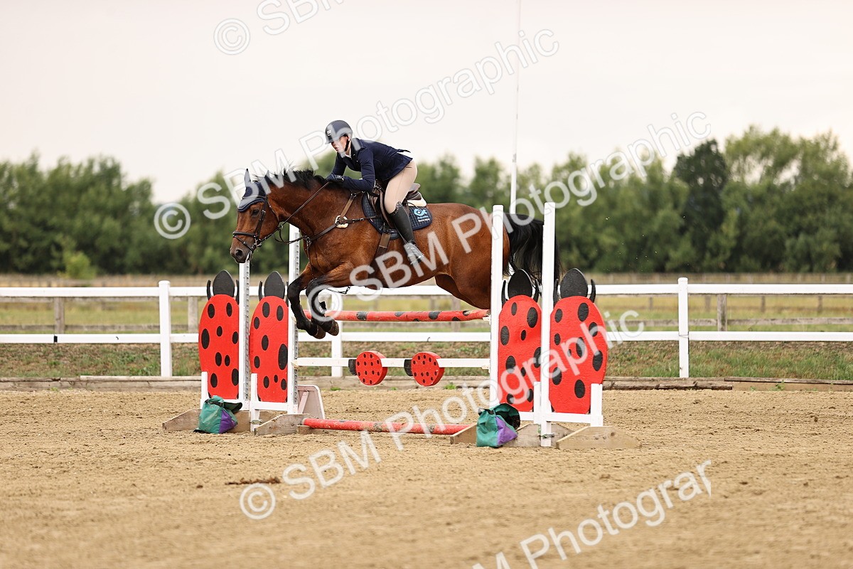 SBM_026361 - Class 12 - Amateur Championship Qualifier 1.05m