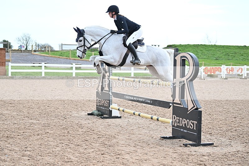 231208A-125723-00879 - Cls 5 Newcomers & 1.10m Open