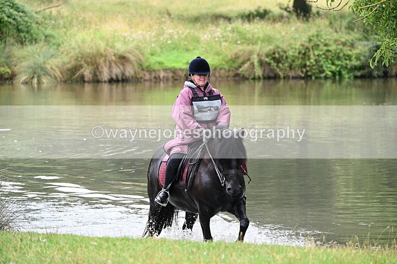 WJ7_9198 - Time at Water 11:53 to 12:23