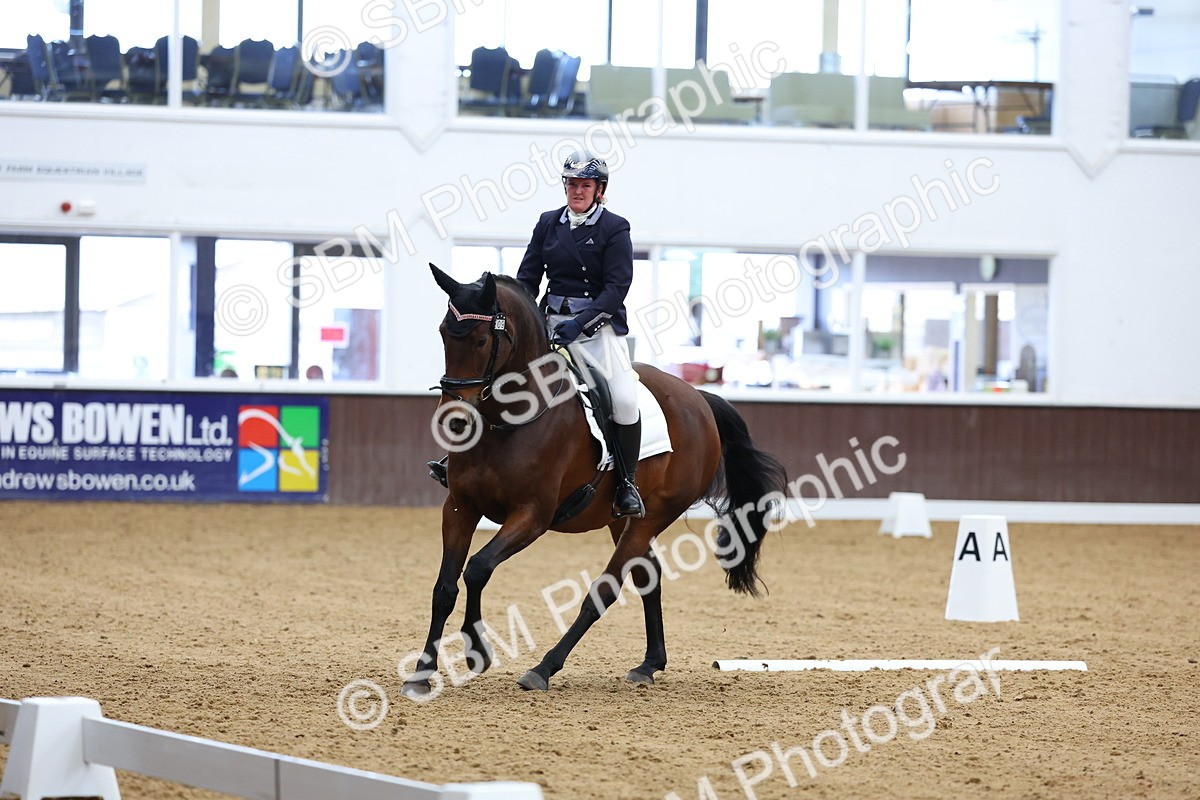 SBM_002311 - Novice 2