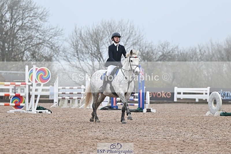 251115-123423-00999 - Cls 10 Pony Foxhunter and 1.10m Open