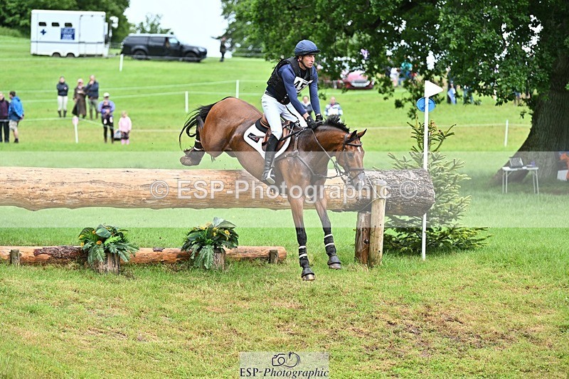 240526-141243-23807 - 449-REDFIELD_FYRE-Cassie_Sanger